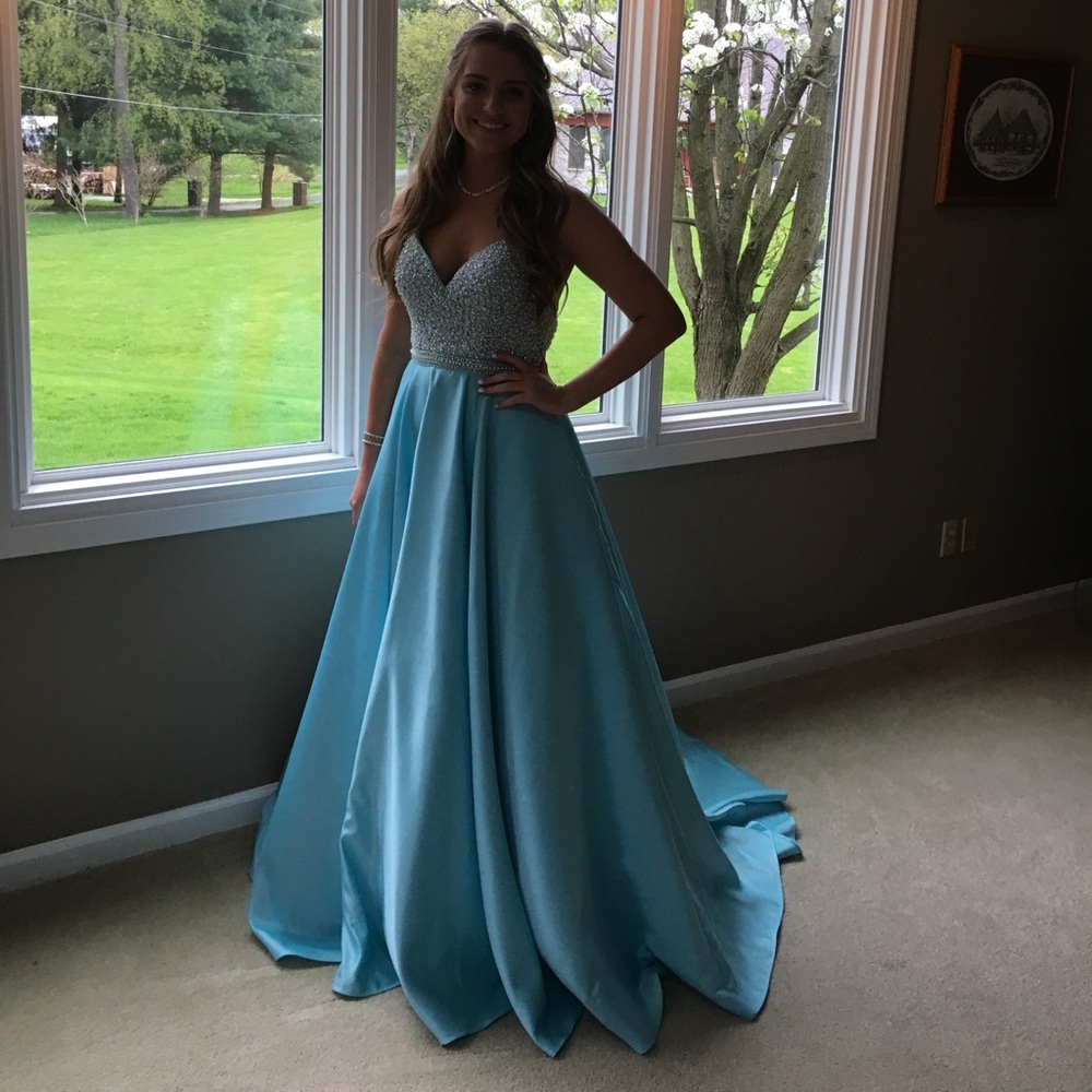 Prom dress